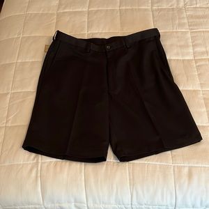 NWT Haggar Men’s Black Cool 18 Performance Shorts
